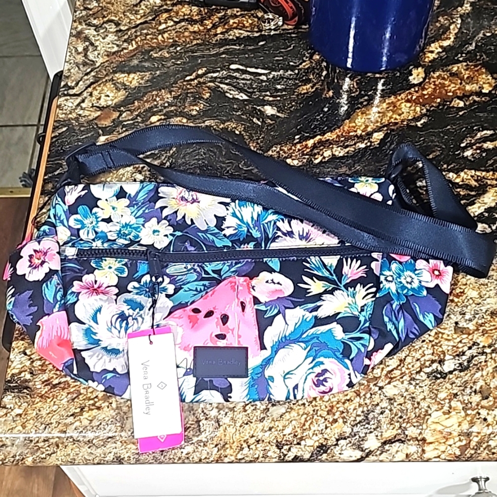 New Vera Bradley Purse